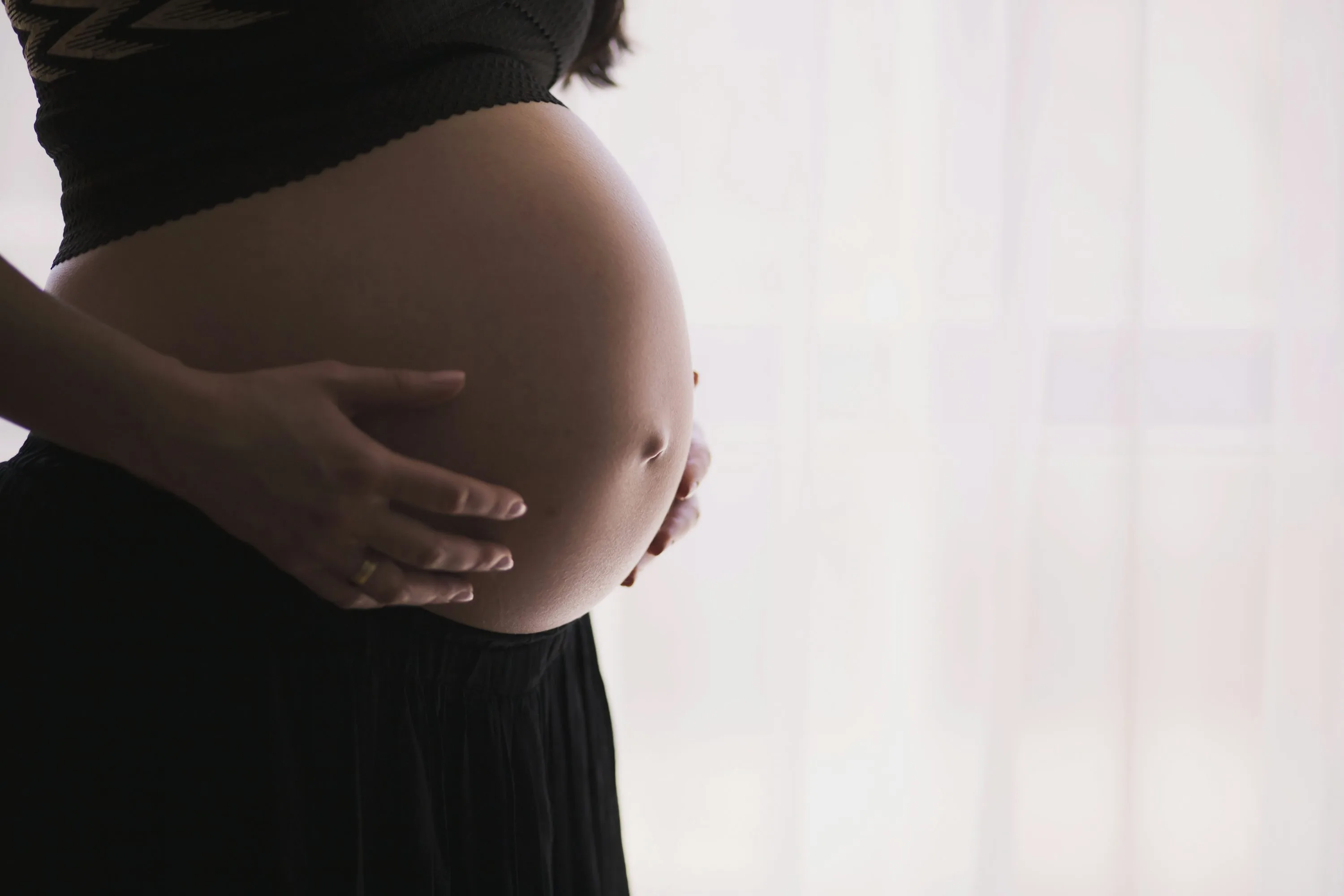 L'ostéopathie pendant la grossesse : soulager les douleurs naturellement