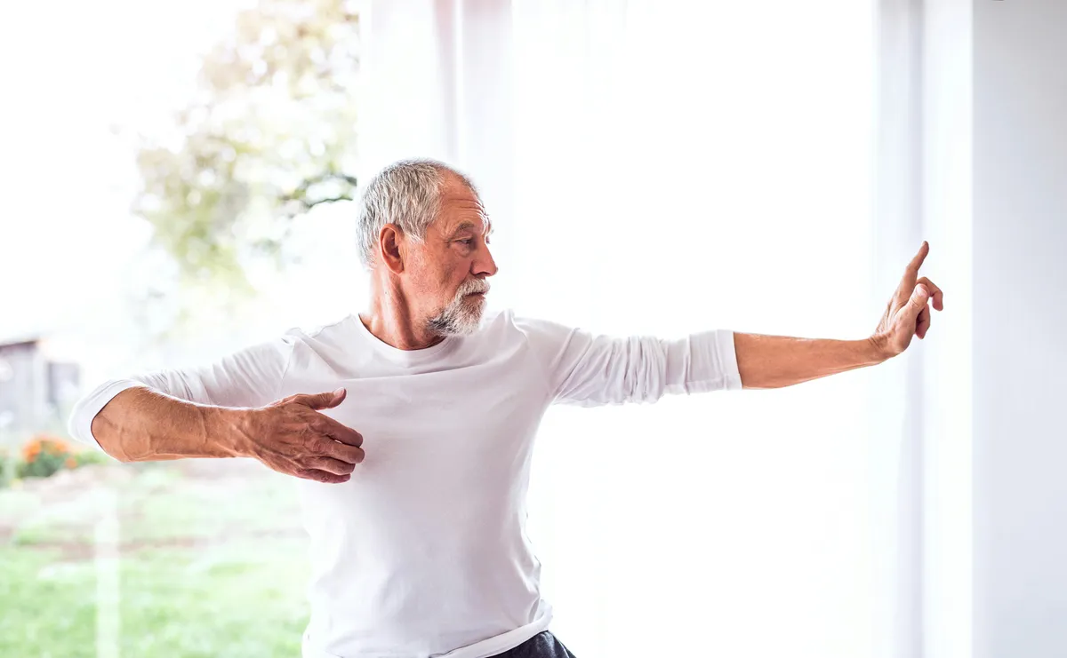 Rester souple après 50 ans : c'est possible (et vital)