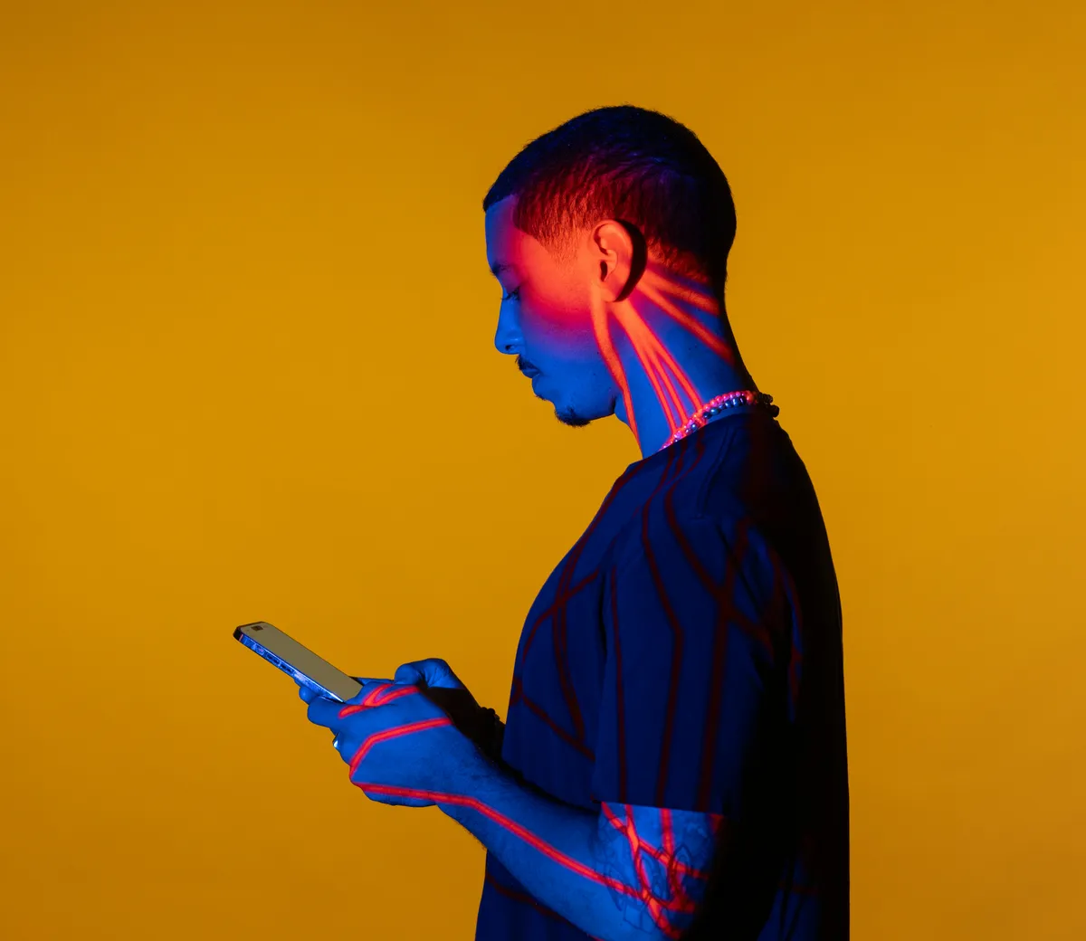 Et si votre smartphone détruisait votre cou ?